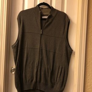 Brown Sleeveless Zip-Up Vest